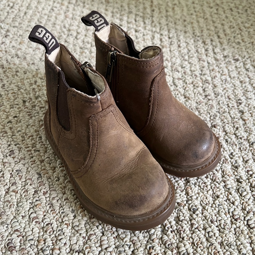 UGG Kids Brown Chelsea Boots
